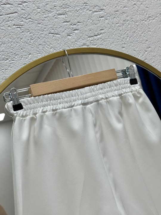 Gülçin Önü Çift Düğme Detaylı Havuç Paça Pantolon-MT5881 Beyaz