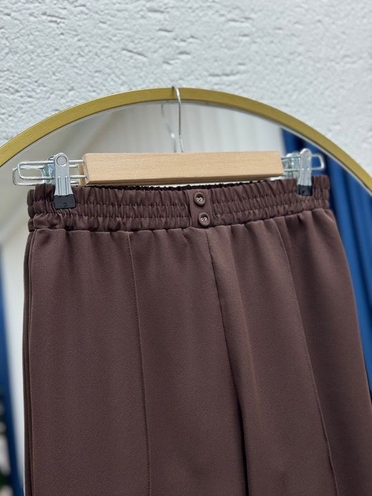 Gülçin Önü Çift Düğme Detaylı Havuç Paça Pantolon-MT5881 Kahve