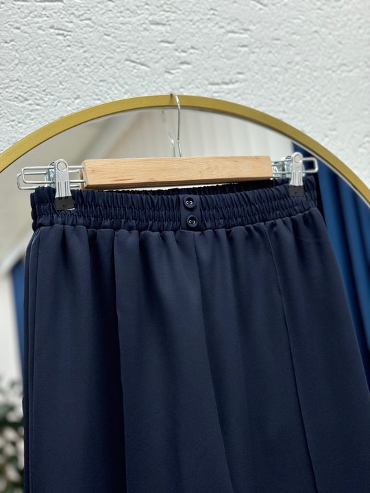 Gülçin Önü Çift Düğme Detaylı Havuç Paça Pantolon-MT5881 Lacivert