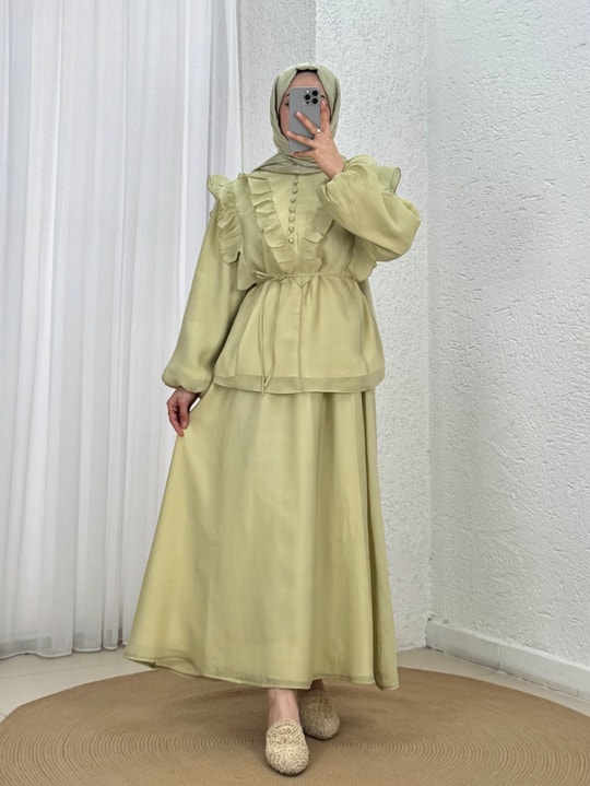 Gülendam Fırfırlı Düğmeli Etekli Takım-ML2142 Yağ Yeşili