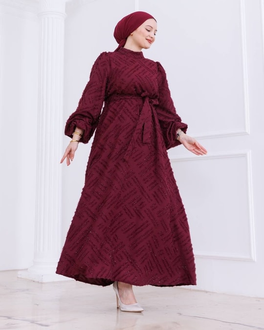 İmran İşlemeli Ve Simli Kuşaklı Elbise-PA9564 Bordo