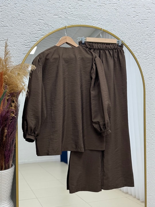 Işık Kolu Lastikli Önü Düğmeli Pantolonlu Takım-BN4401 Kahve