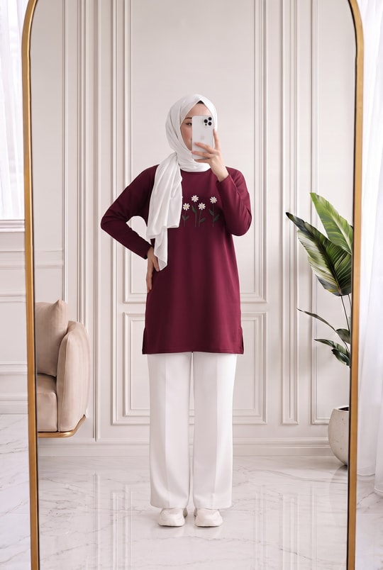 Laleay Zarif 5 Papatya Nakışlı Bluz-SS13148 Bordo