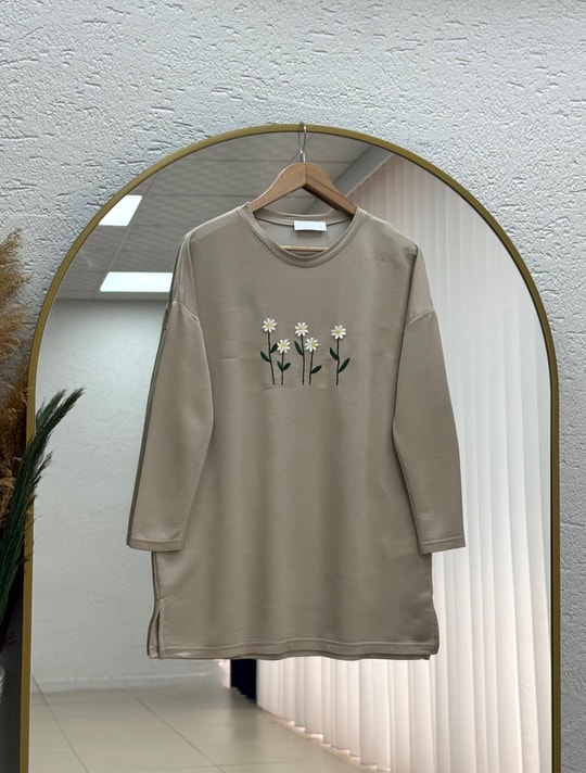 Laleay Zarif 5 Papatya Nakışlı Bluz-SS13148 Taş