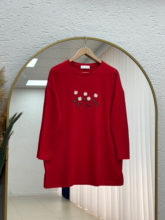 Laleay Zarif 5 Papatya Nakışlı Bluz-SS13148 Kırmızı