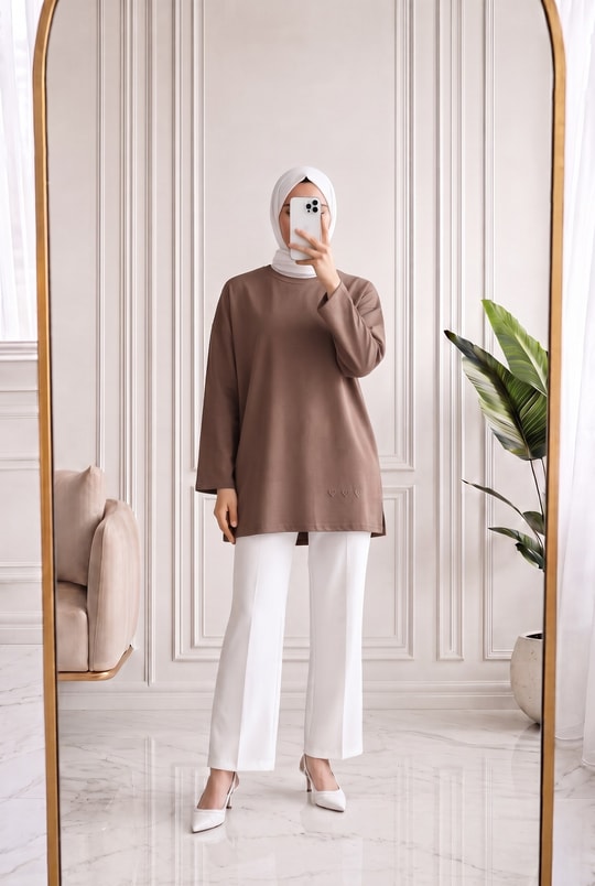 Mahay Kalp Nakışlı Yırtmaçlı Tunik-SS13074 Kahve