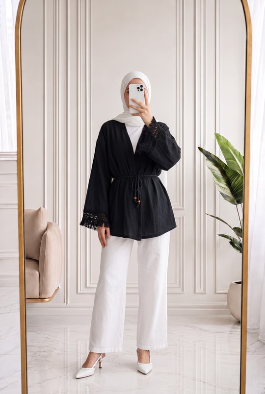 Melihan Kol Ucu Püsküllü Bağlamlı Keten Kimono-SS13162 Siyah