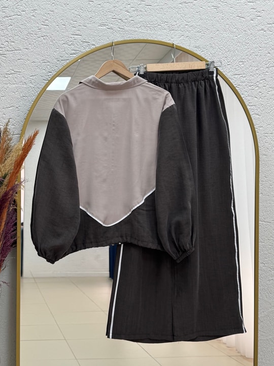 Neşve Önü Şeritli Yakalı Fermuarlı Pantolonlu Takım-PN3137 Kahve