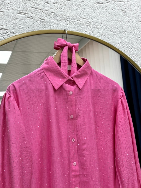 Nihan Ful Taşlı Büzgülü Çilek Gömlek-NA846 Pembe