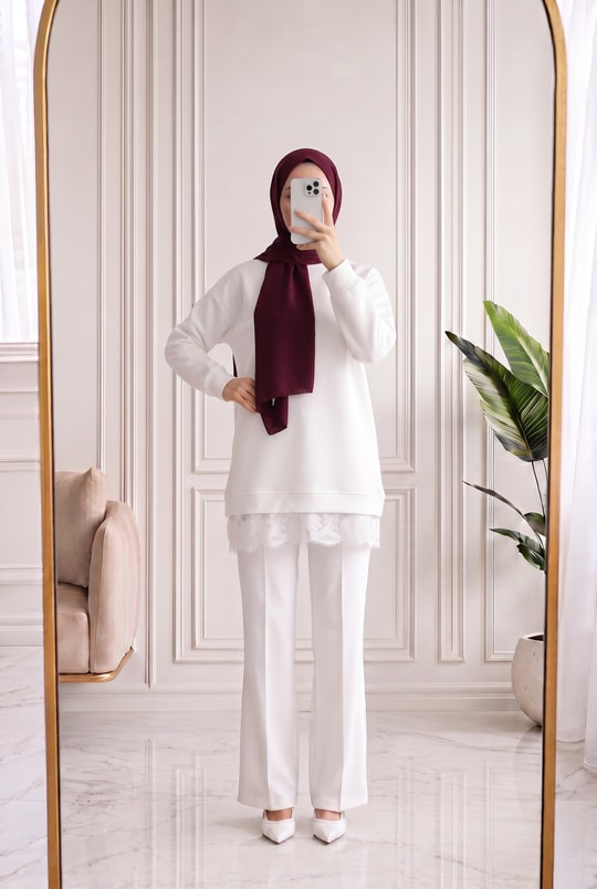 Şahcem Eteği Dantelli Tunik-NA910 Beyaz