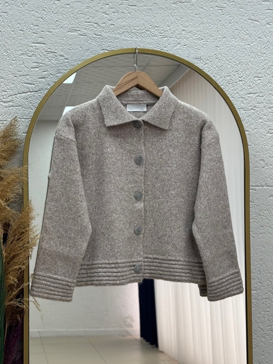Seval Kol Ucu Ve Altı Çizgili Yakalı Triko Hırka-KR6004 Taş