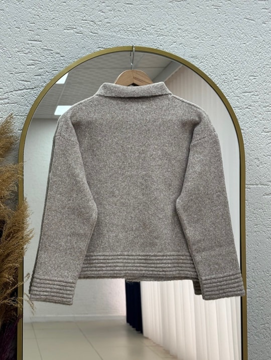 Seval Kol Ucu Ve Altı Çizgili Yakalı Triko Hırka-KR6004 Taş