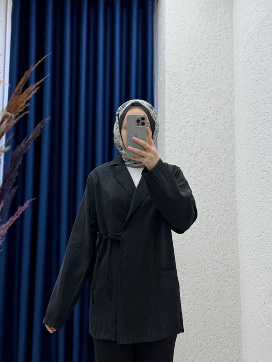 Yelinda Bağlamalı Biyeli Ceket-BN8610 Siyah