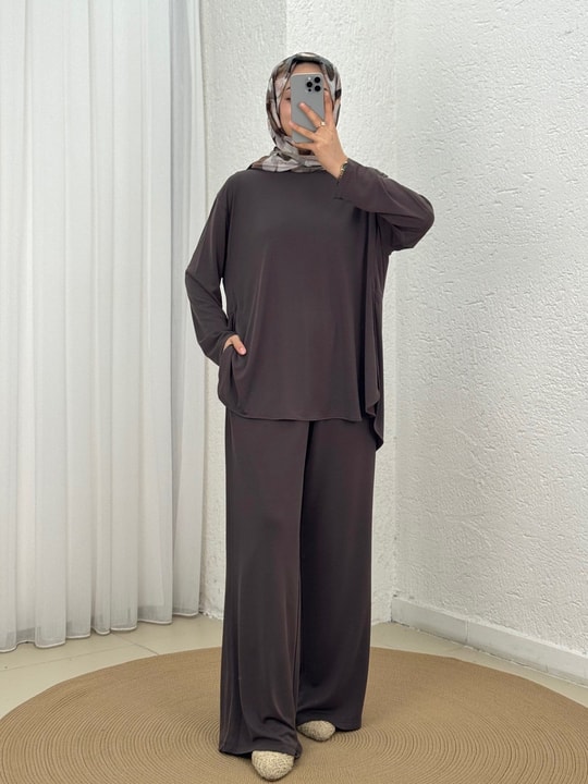 Yonca Yanları Yırtmaçlı Çımalı Pantolonlu Takım-NL764 Kahve