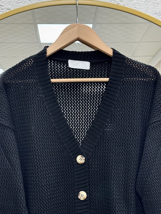 Yüsa Delikli Triko Hırka-KR5078 Siyah