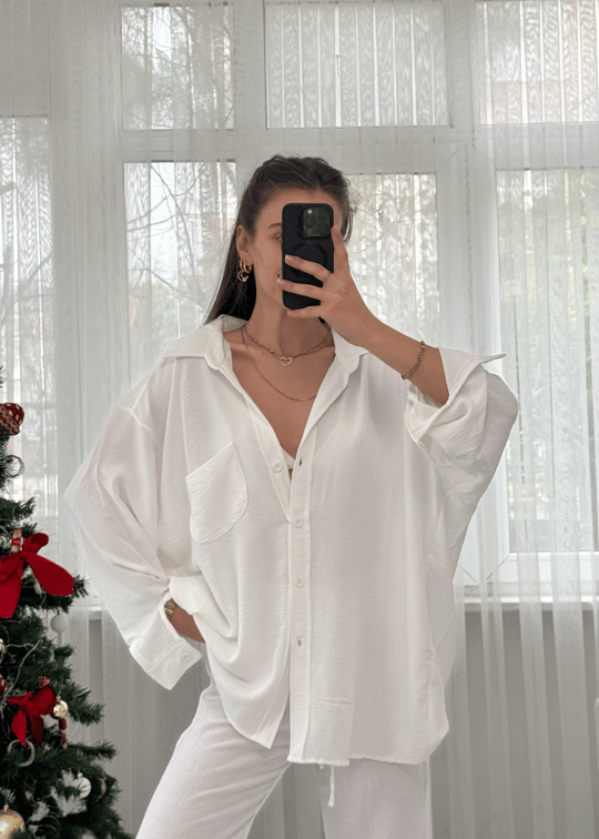 Beyaz İthal Ayrobin Tek Cepli Oversize Gömlek 