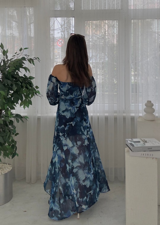Flora Bağlama Detaylı Uzun Yırtmaçlı Lacivert Desenli Elbise