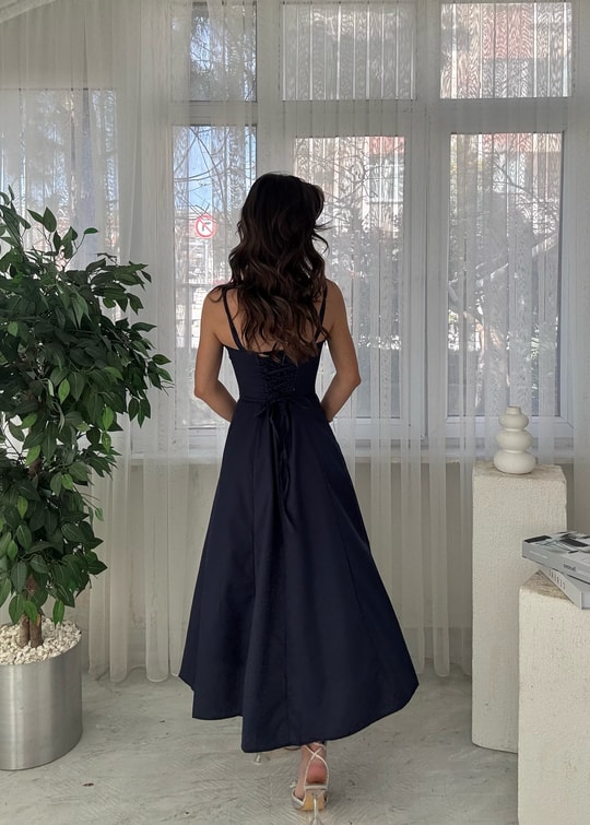 Lacivert Pinterest Sırt Biyeli YırtmaçlıElbise