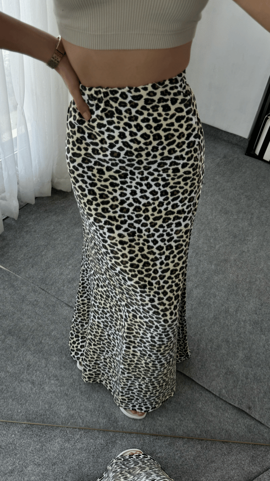 Maxi Saten Leoparlı Etek 