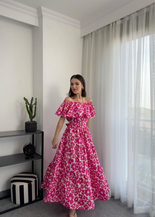 Sleed Madonna Yaka Pembe Midi Kuşaklı Elbise 