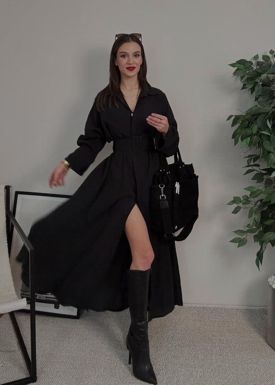Novee Oversize Siyah Kemerli Elbise