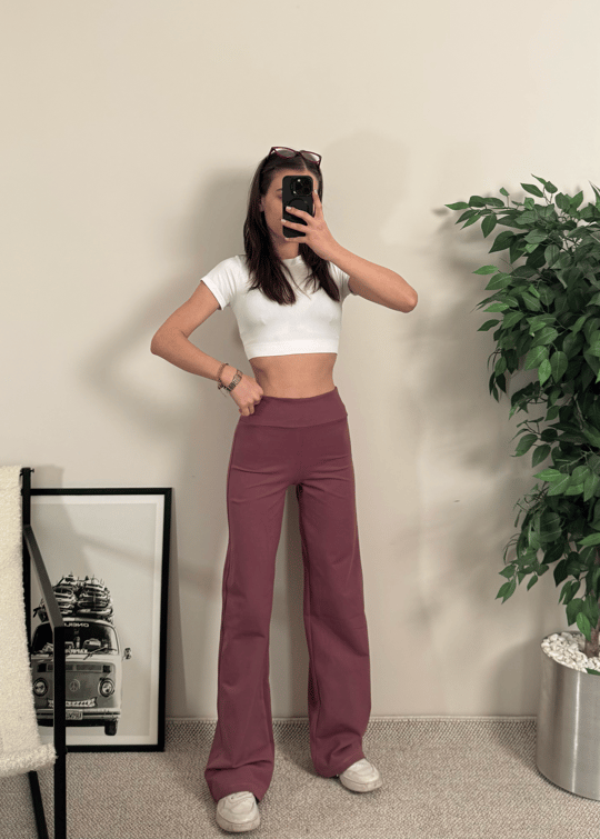 Oysh Model Bol Paça Gül Kurusu Tayt