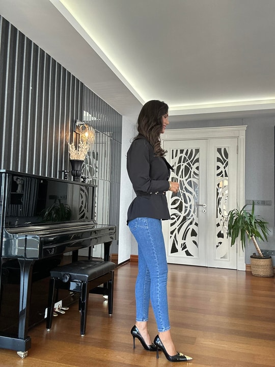 Mavi Push Up Likralı Pantolon
