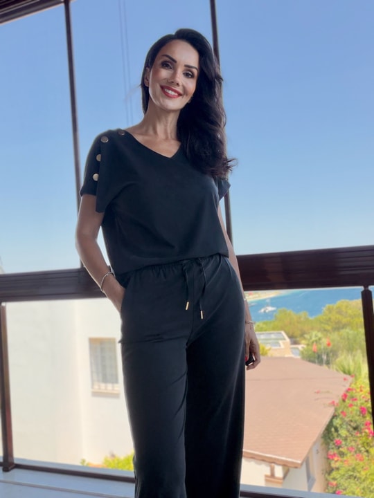 Siyah Gold Detaylı Tensel Bluz  Pantolon Takım