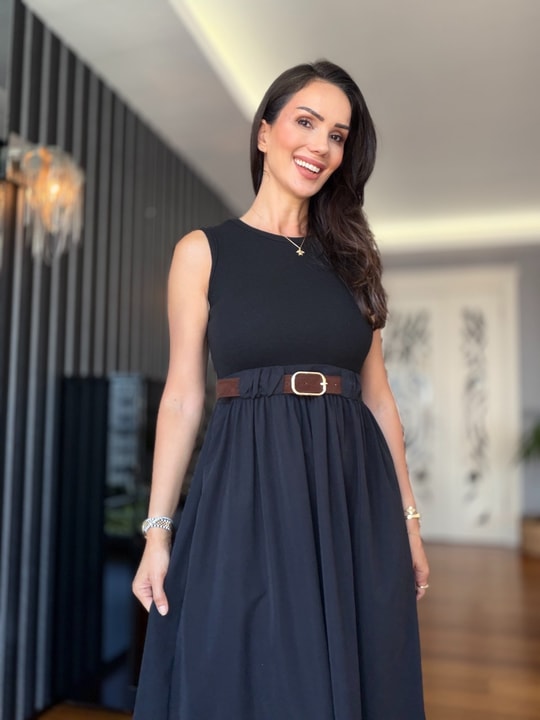 Siyah Kolsuz Kemerli Cepli  Elbise
