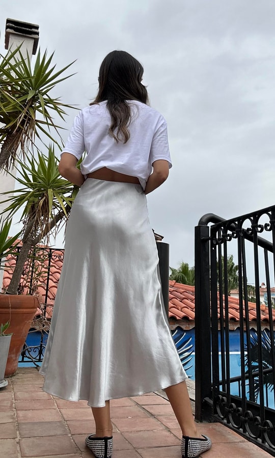 Açık Gri Midi Saten Etek