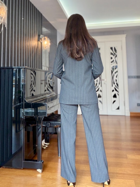 Gri Çizgili Premium Pantolon Ceket Takım