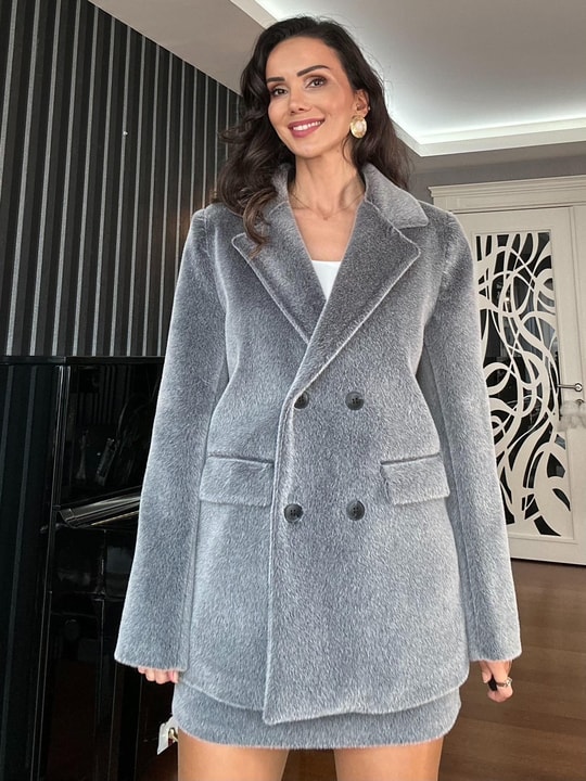 Gri Tüylü Kaşe Oversize Ceket