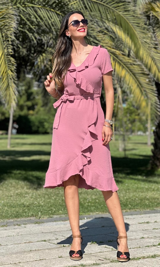 Gül Kurusu Fırfırlı Elbise