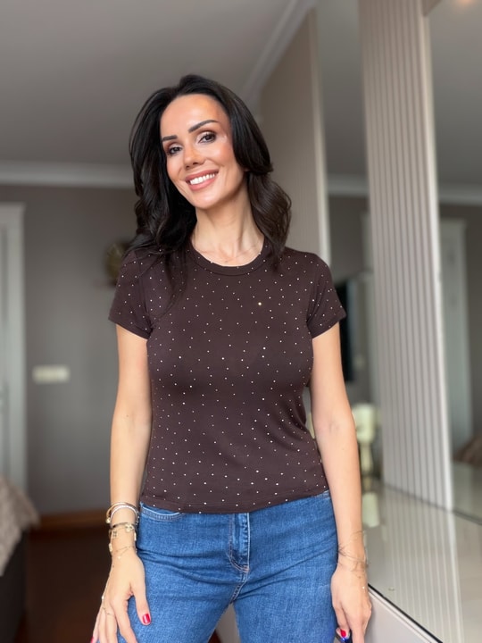 Kahverengi Komple Taşlı Modal Tişört