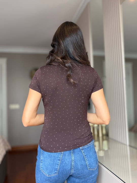 Kahverengi Komple Taşlı Modal Tişört