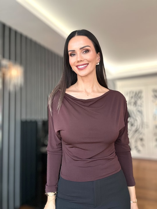 Kahverengi Uzun Kollu Dökümlü Sandy Bluz