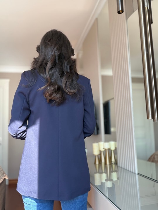Lacivert Kol Büzgü Detaylı Blazer 