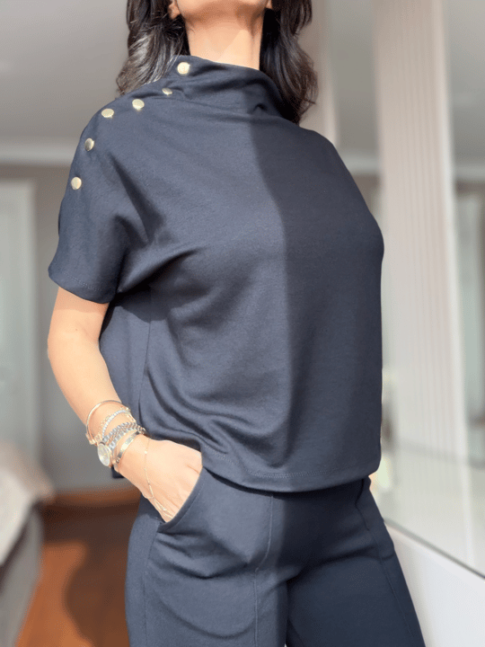 Siyah Çıtçıtlı Bluz Beli Lastikli Çımalı Pantolon Takım