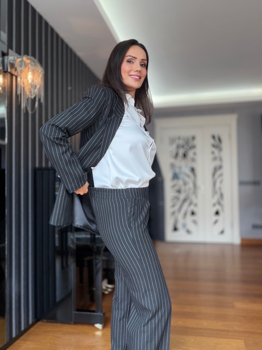 Siyah Çizgili Premium Pantolon Ceket Takım