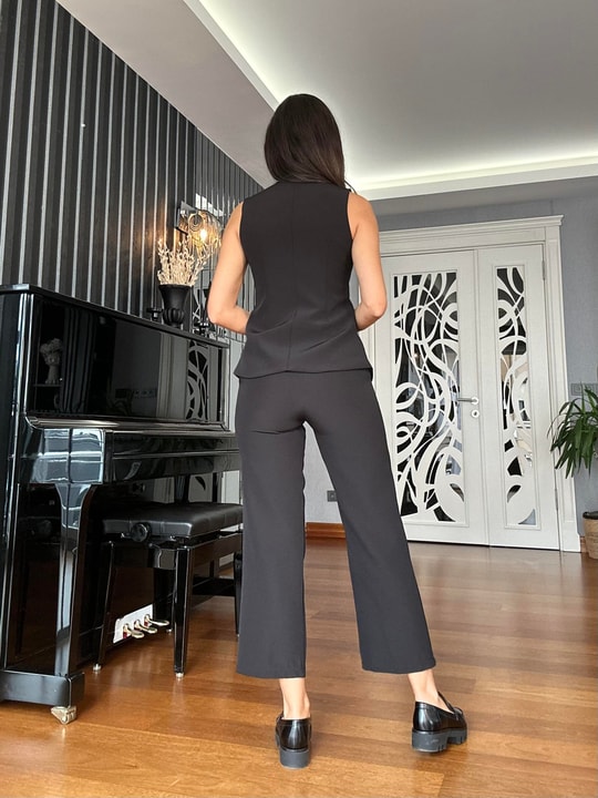 Siyah Crop Pantolon Yelek Takım 
