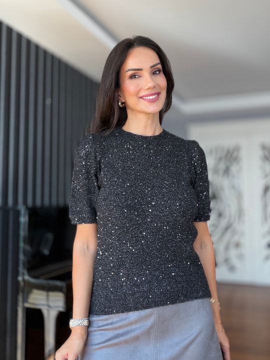 Siyah Kısa Kollu Pullu Triko Kazak