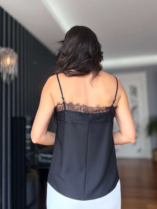 Siyah Saten Dantelli Askılı  Bluz