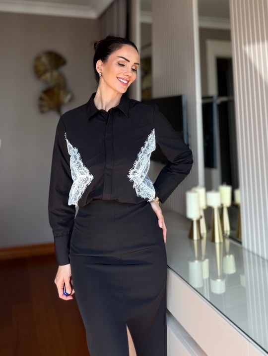 Siyah Üzeri Beyaz Dantelli Gömlek