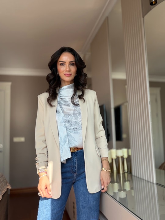 Vizon Kol Büzgü Detaylı Blazer 