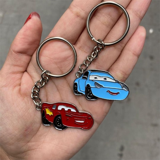Cars McQueen Ve Sally Çift Metal Anahtarlık