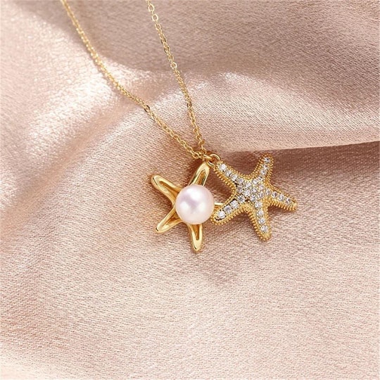 Deniz Yıldızına Gizlenmiş İnci Gold Zincirli Kolye 
