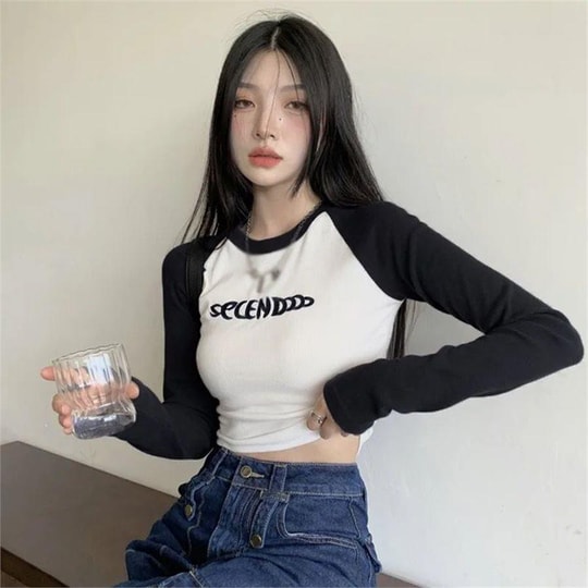 Siyah Parçalı Beyaz Secendo Raglan Uzun Kollu Crop