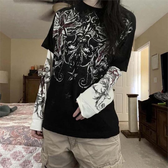 Siyah Renaissance Pattern Unisex Beyaz Kollu T-Shirt