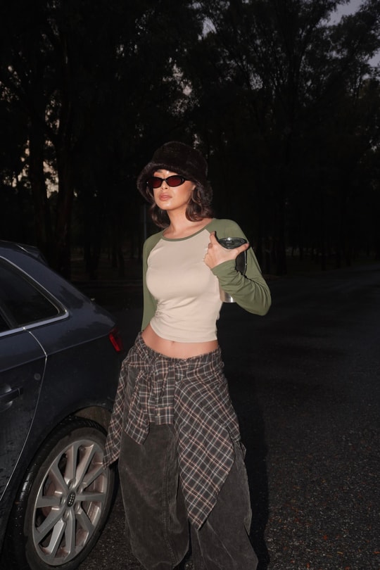 Haki Raglan Kollu Bej Basic Uzun Kollu Crop