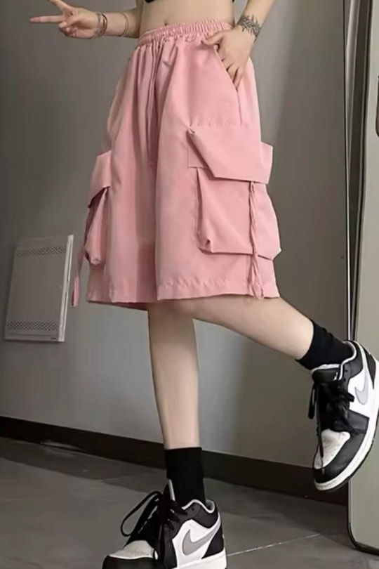Pembe Cepli Gabardin Kargo Şort
